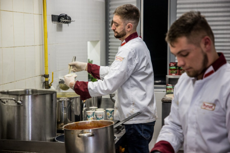 Kuchenne Rewolucje Restauracja Irlandia Tavola Calda Siciliana