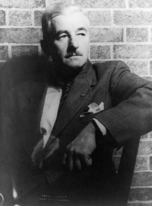 Autor - William Faulkner