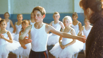 News Z grniczego domu mona si dosta do wiata baletu? – Billy Elliot