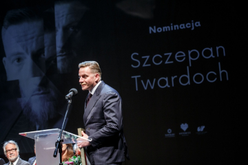 News Szczepan Twardoch wyrniony Nagrod im. Kazimierza Kutza. Decyzja jury niejednomylna