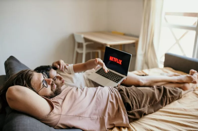 Premiery Netflix Marzec 2021 Nowe Seriale I Filmy Na Netflixie W Marcu