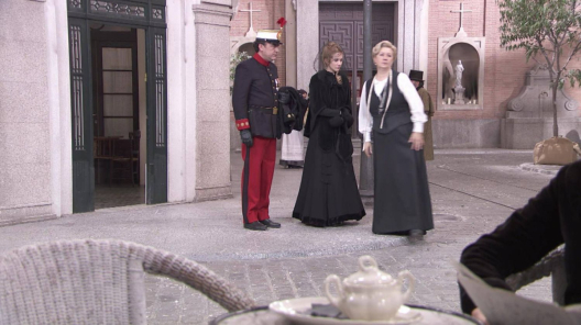 Kadr z serialu Akacjowa 38, emitowanego na antenie TVP 2.