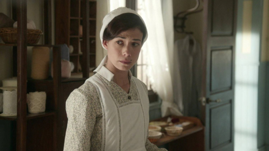 Bohaterowie serialu La Promesa - pałac tajemnic, emitowanego na antenie TVP 2.