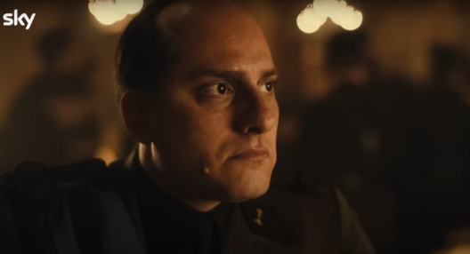 Kadr z serialu Langer