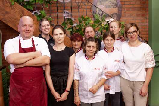 Dzikowisko - wnętrze restauracji po Kuchennych Rewolucjach