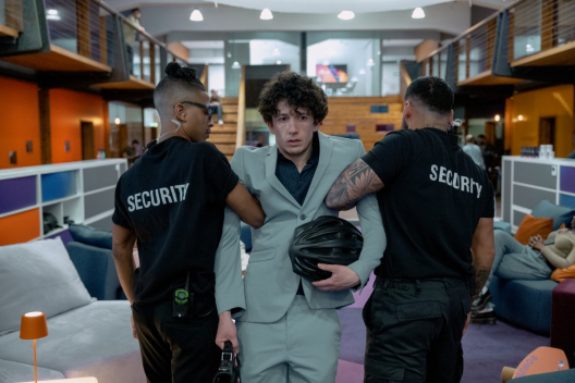 Kadr z serialu Czarne lustro: sezon 7