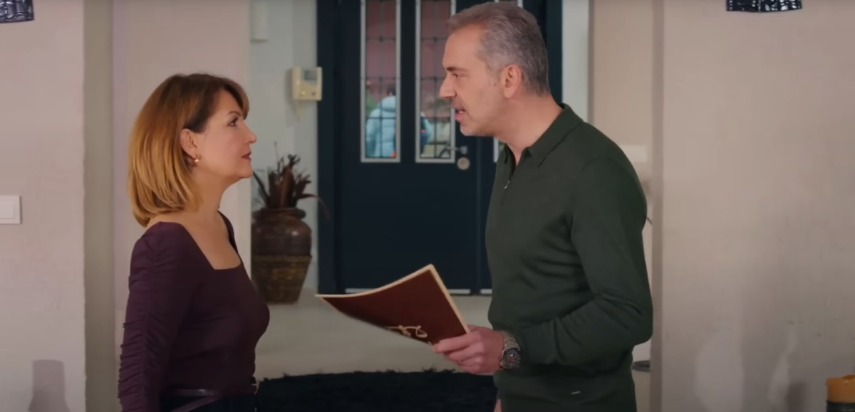 Miłość i nadzieja 92 - kadr z serialu. Feraye rozwiedzie się z Bulentem