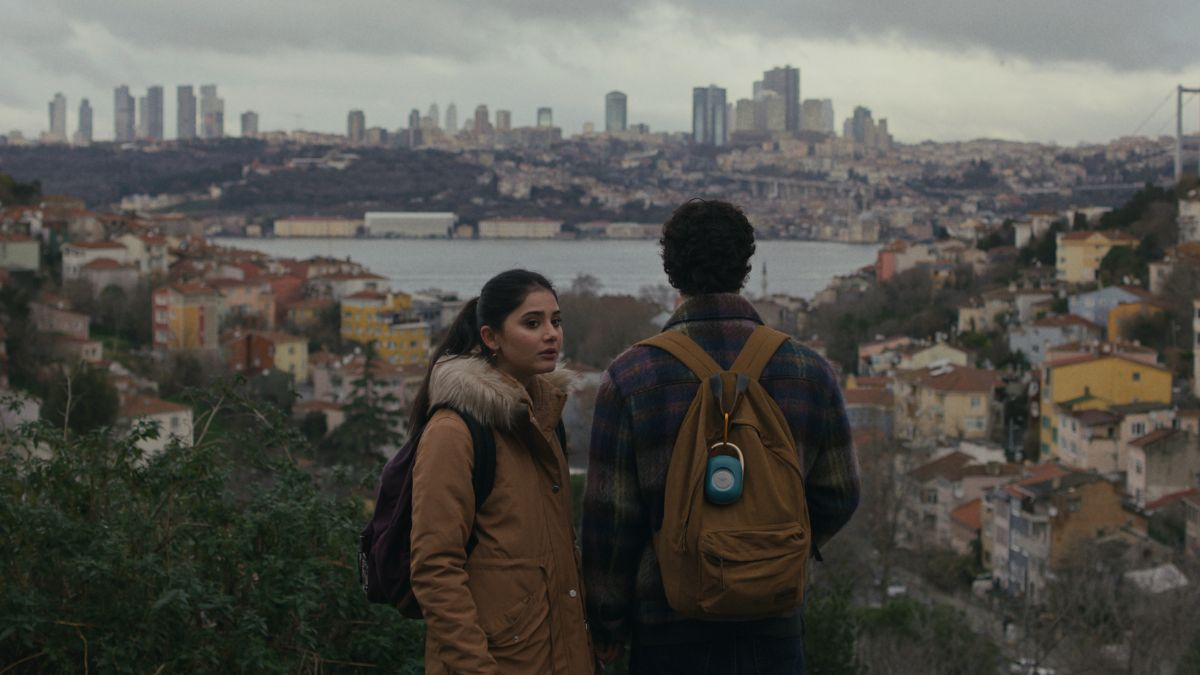 Kadr z serialu "Przystanek Stambuł"