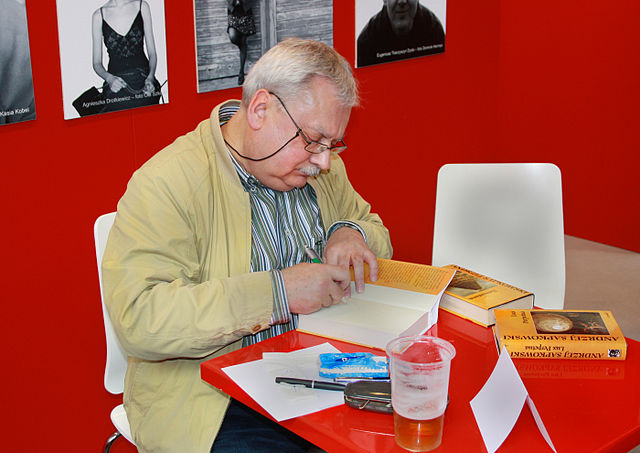 Andrzej Sapkowski podczas Book World Fair 2010