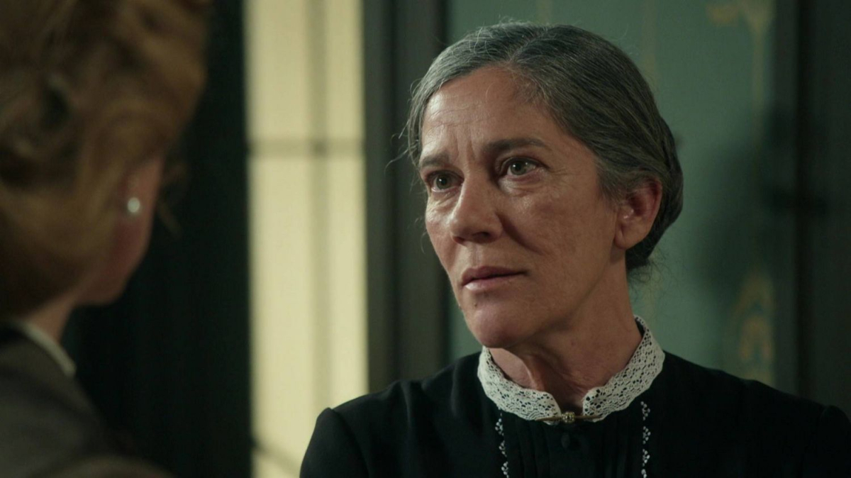 Bohaterowie serialu "La Promesa - pałac tajemnic", emitowanego na antenie TVP 2.