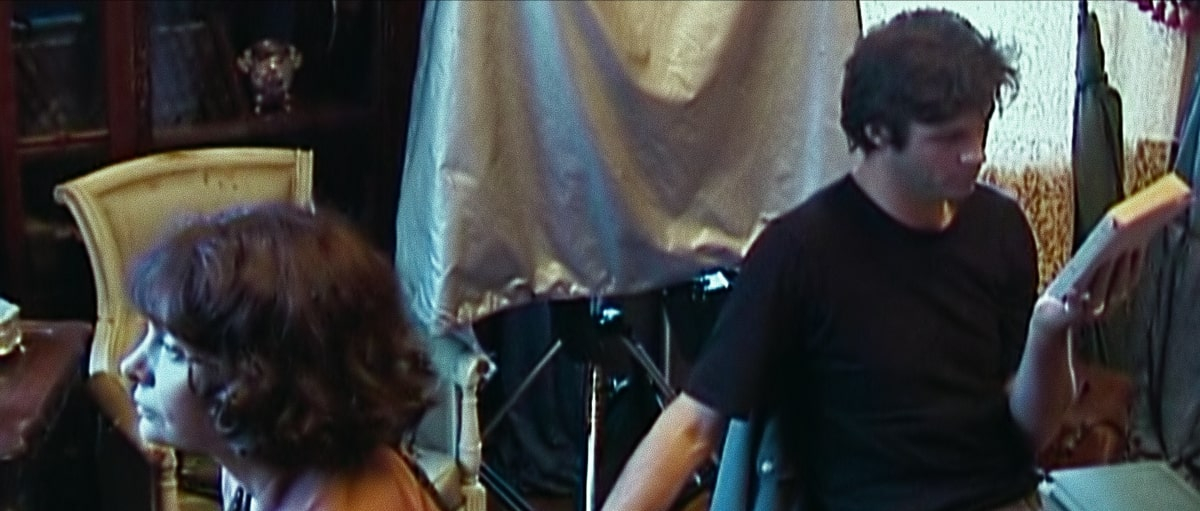 Kadr z serialu "Ze sceny do celi: Jak francuski rockman został zabójcą"